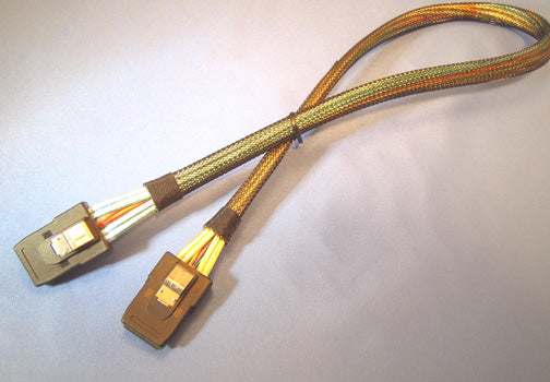 TMC I3636 - SFF-8087 to SFF-8087 Internal miniSAS cable.
